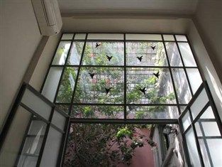 Petit El Vitraux Bed & Breakfast 3*